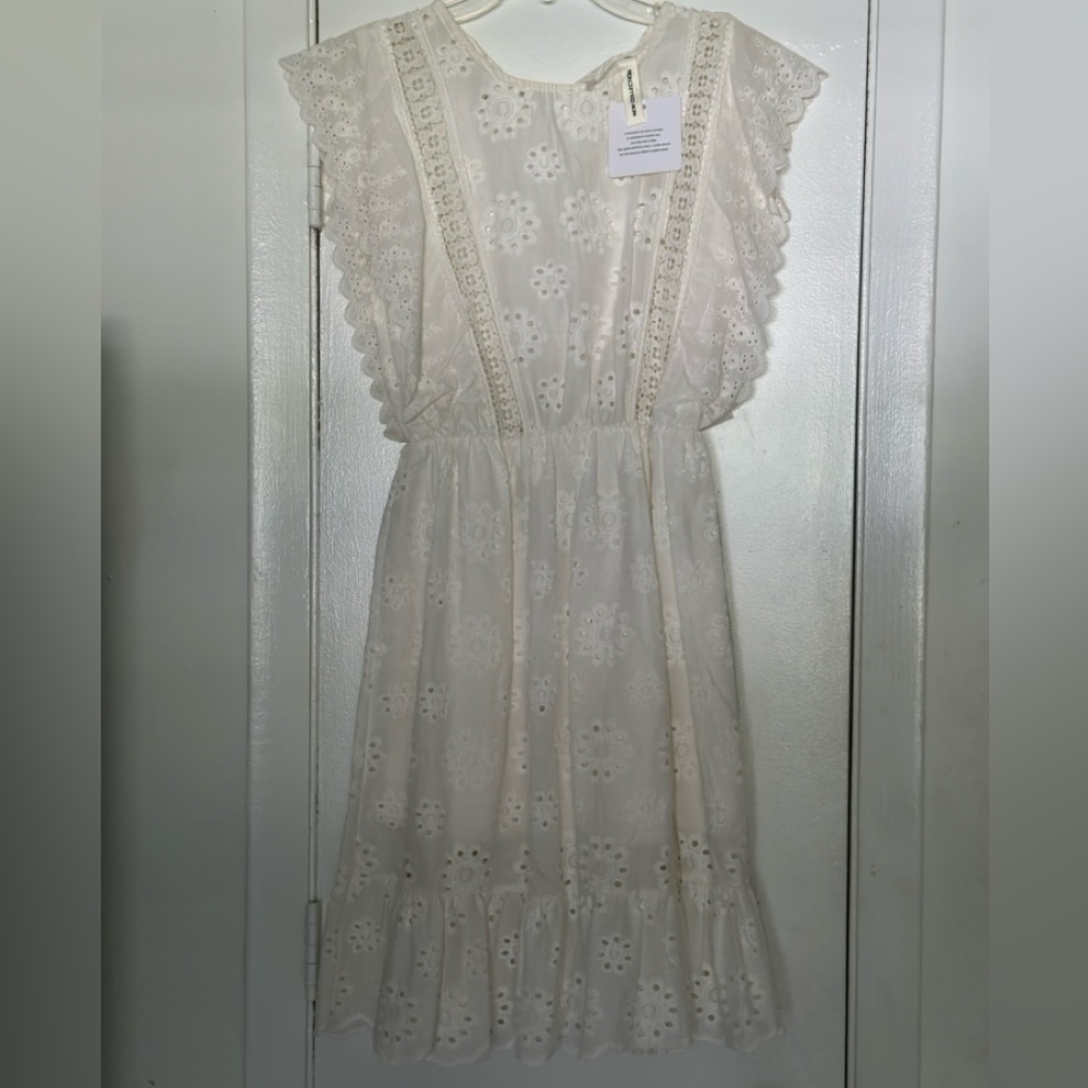 Italian White Lace embroidered Midi Dress short ruffle sleeves size 10 NWT